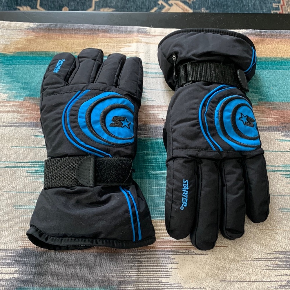 New Without Tags Gloves